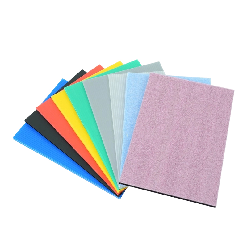 Tấm PP rỗng nhiều lớp nỉ mềm chống trầy xước