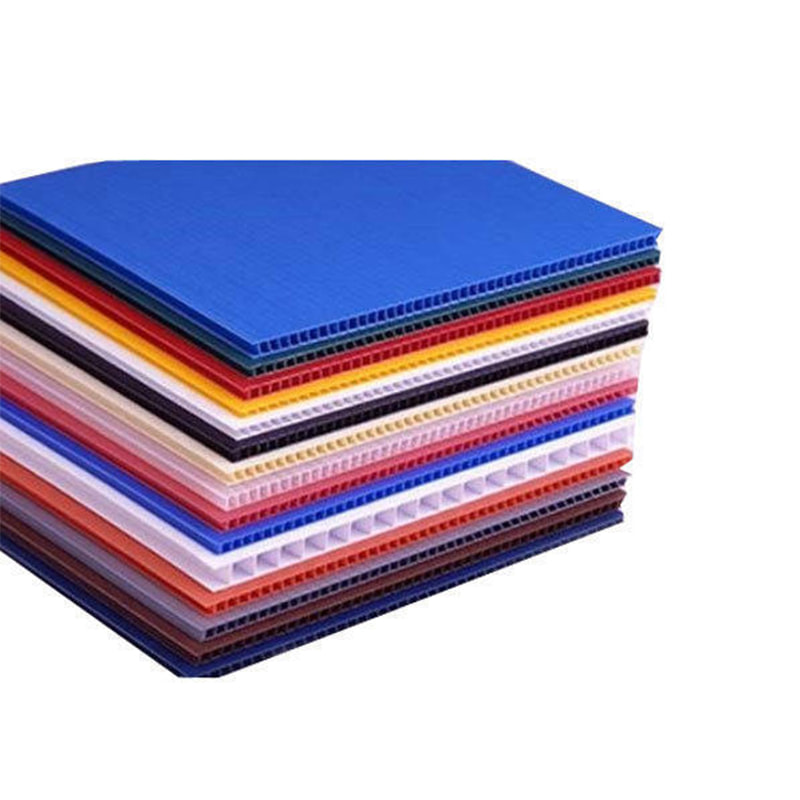 Tấm tôn rỗng PP chịu được thời tiết